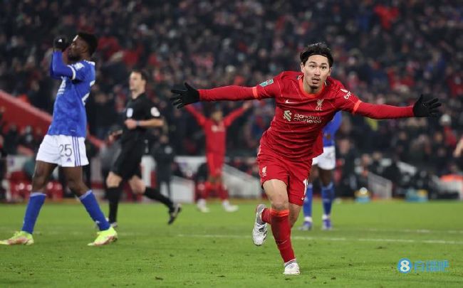狮门影业以2000万美元的价格拿下了这部由西尔维斯特·史泰龙和杰森·斯坦森主演的电影，2000万美元用于营销